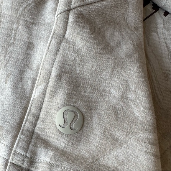Lululemon Team Canada All Yours Cropped Hoodie Maple Metamorphosis Light Neutral - Picture 6 of 9